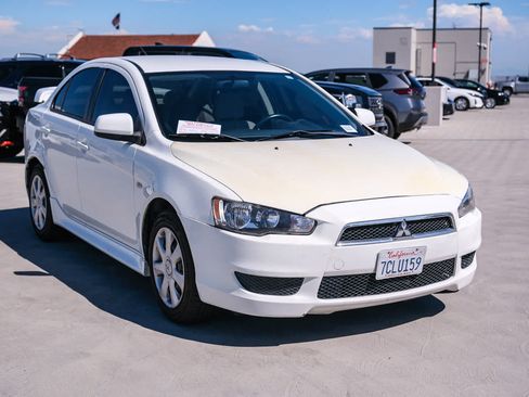 Used 2014 Mitsubishi Lancer ES FWD image 3