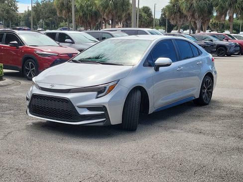 Used 2024 Toyota Corolla SE FWD image 1