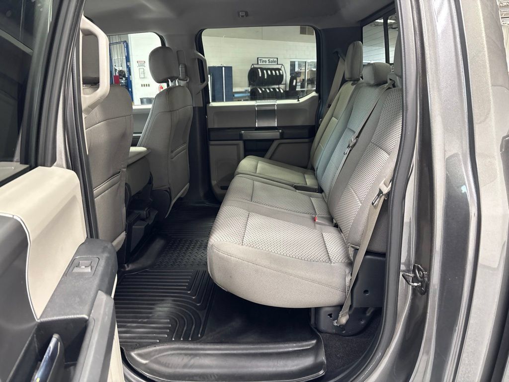 Used 2016 Ford F150 4x4 SuperCrew image 37