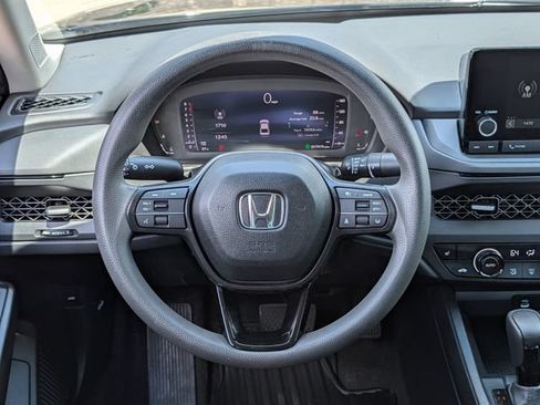 Used 2023 Honda Accord EX image 12