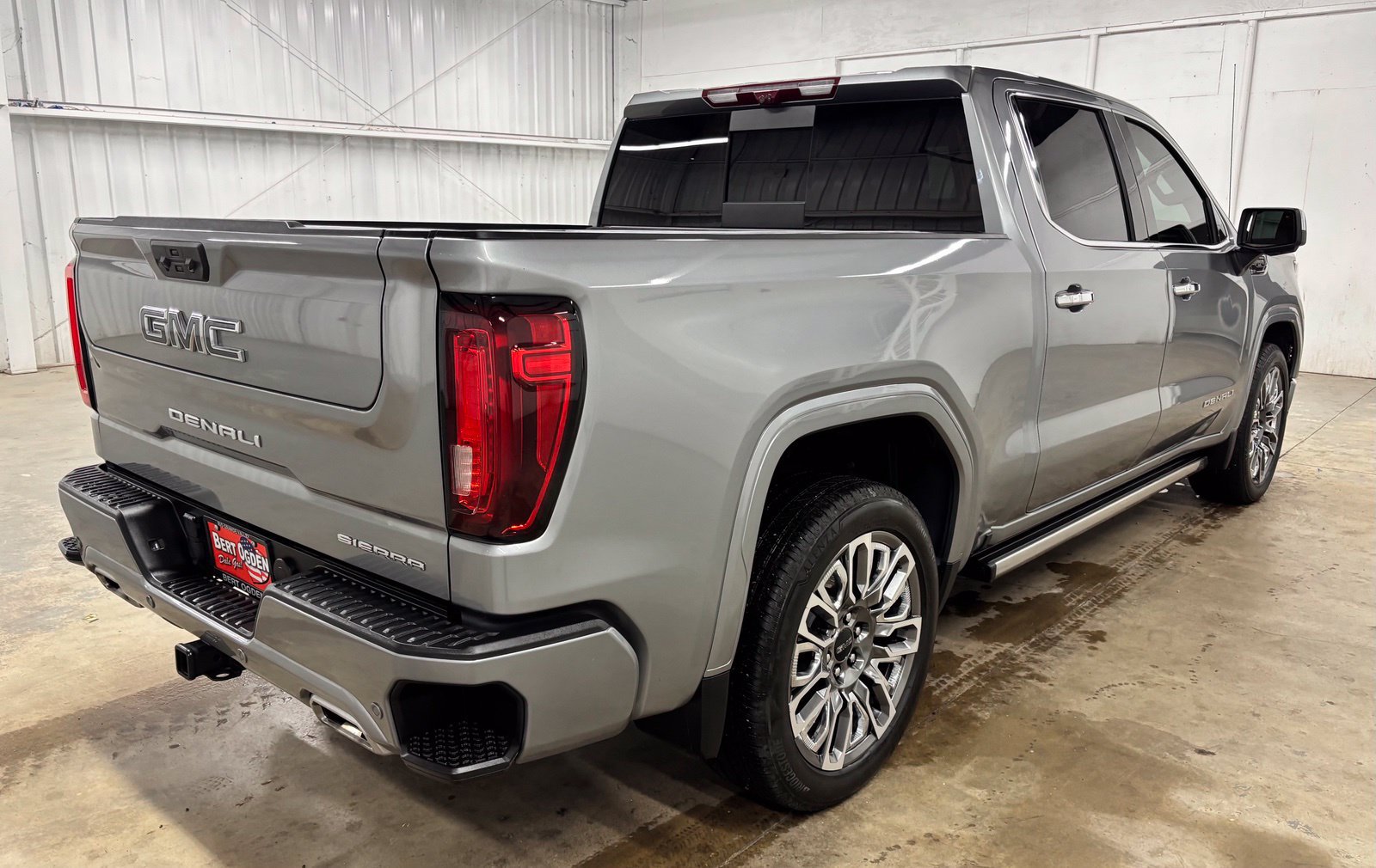 Used 2025 GMC Sierra 1500 Denali Ultimate AWD/4WD image 6