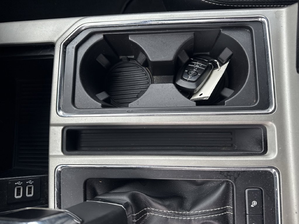 Used 2019 Ford F150 Lariat w/ Equipment Group 502A Luxury AWD/4WD image 36