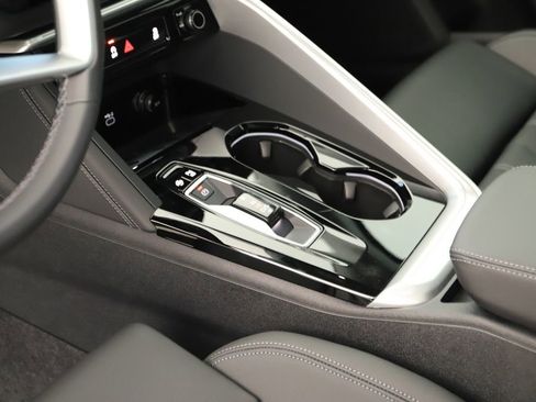 New 2025 Audi Q5 Premium AWD/4WD image 17