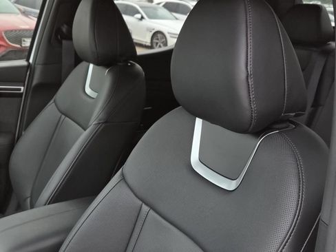 Certified 2024 Hyundai Santa Cruz Limited AWD/4WD image 19