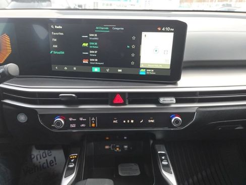 New 2026 Kia Sorento EX image 38