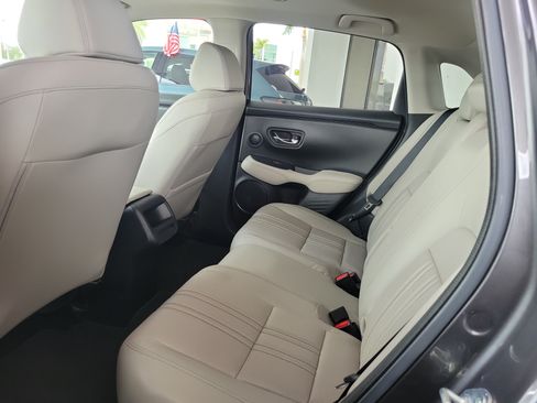 Used 2025 Honda HR-V EX-L image 17