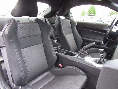 Certified 2017 Toyota 86 image 13