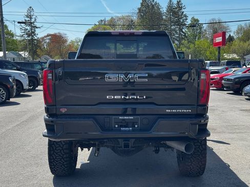 Used 2025 GMC Sierra 2500 Denali Ultimate AWD/4WD image 5