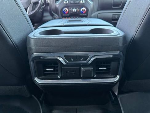 Used 2023 GMC Sierra 1500 AT4 w/ AT4 Preferred Package AWD/4WD image 10