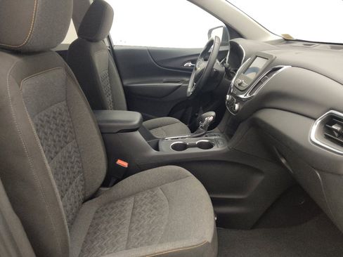 Used 2024 Chevrolet Equinox LT AWD/4WD image 21