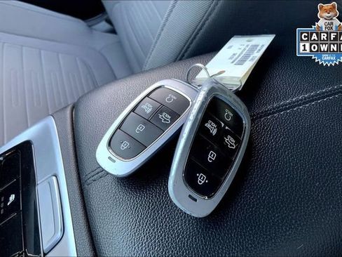 Used 2022 Hyundai Santa Cruz SEL image 10