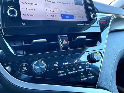 Used 2023 Toyota Camry SE w/ Audio Upgrade Package FWD image 34