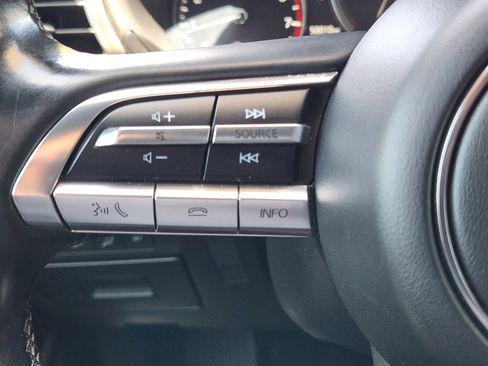 Used 2023 MAZDA MAZDA3 Hatchback w/Premium Plus Pkg image 23