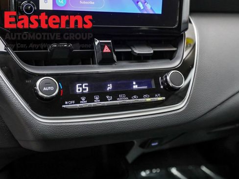Used 2023 Toyota Corolla LE image 19