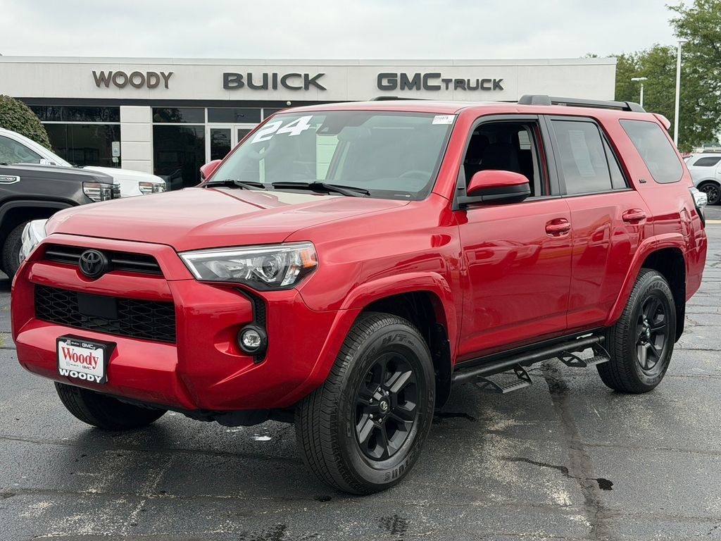 Used 2024 Toyota 4Runner SR5 AWD/4WD image 2