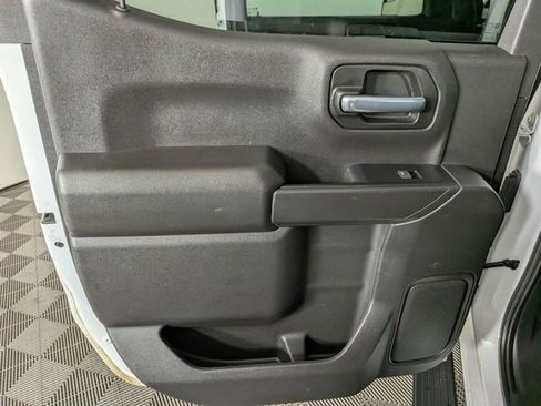 Used 2023 GMC Sierra 1500 Pro w/ Pro Value Package image 23