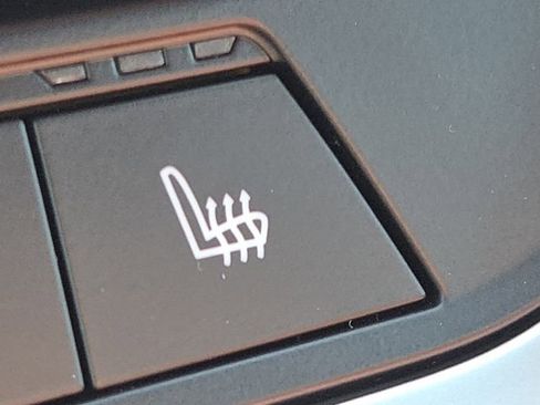 Used 2022 BMW X3 xDrive30i image 6