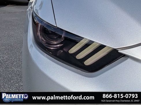 Used 2015 Ford Mustang GT Premium RWD image 10