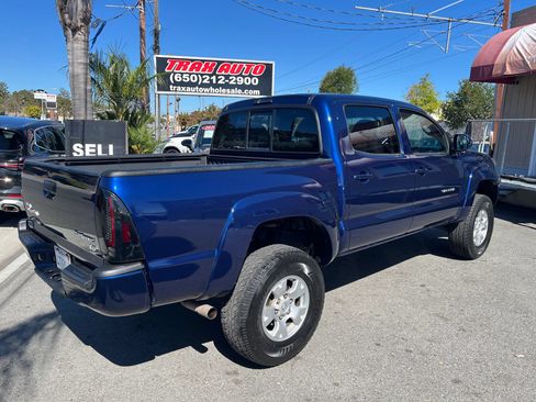 Used 2014 Toyota Tacoma PreRunner RWD image 5