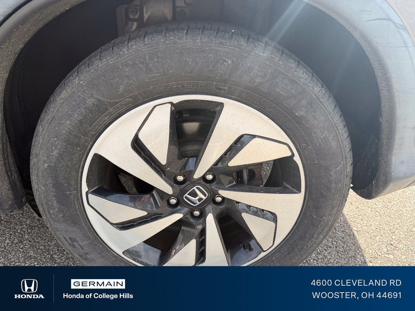 Used 2016 Honda CR-V Touring image 11