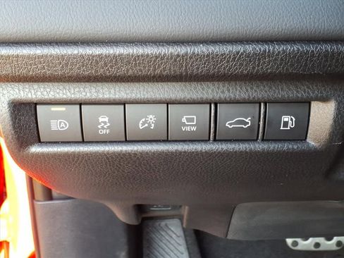 Used 2025 Toyota Camry XSE image 18