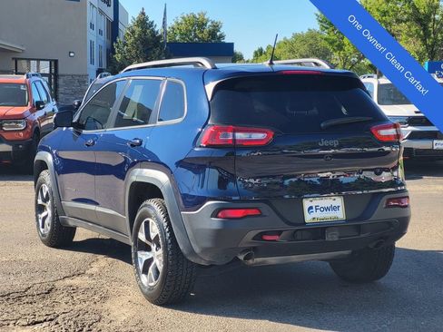 Used 2015 Jeep Cherokee Trailhawk w/ Comfort/Convenience Group AWD/4WD image 7