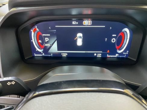 Used 2026 Nissan Rogue SL AWD/4WD image 34