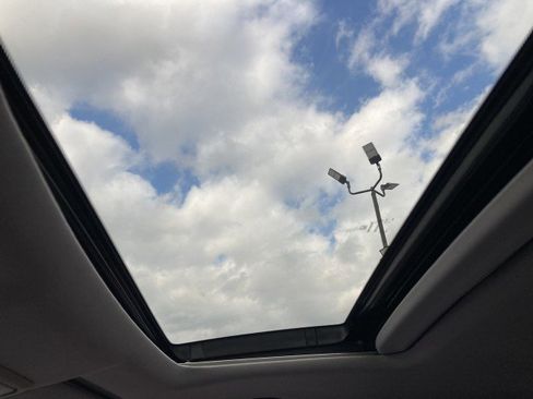 Used 2021 Honda Pilot Special Edition image 21