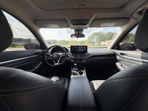 Used 2023 Nissan Altima 2.5 SL AWD/4WD image 13