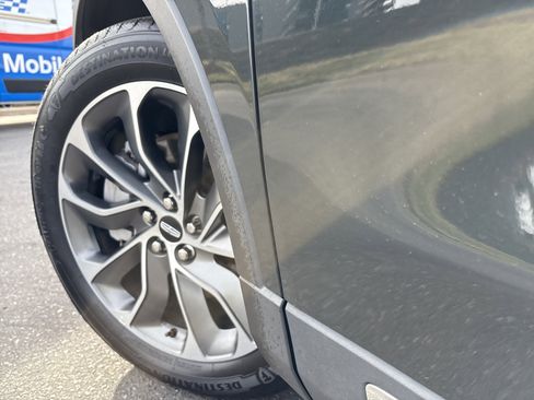 Used 2022 Lincoln Nautilus Reserve w/ Equipment Group 201A image 12