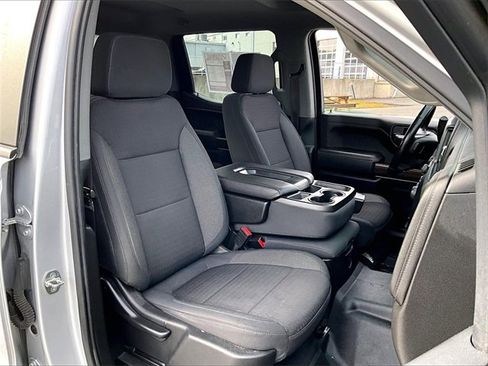 Used 2022 Chevrolet Silverado 1500 RST image 11