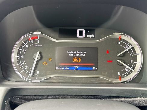 Used 2017 Honda Pilot Touring image 14