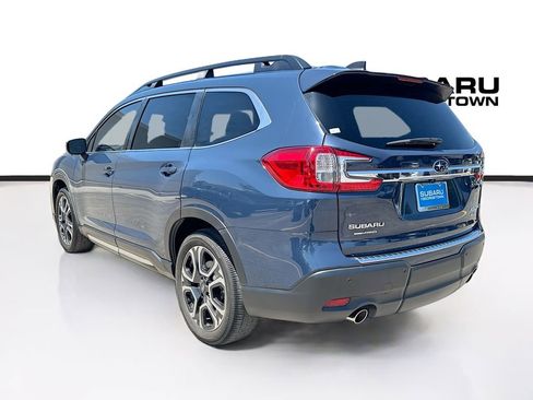 Used 2023 Subaru Ascent Limited w/ Technology Package AWD/4WD image 5