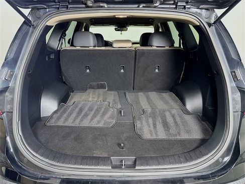 Used 2022 Hyundai Santa Fe SEL w/ Winter Weather Package image 38