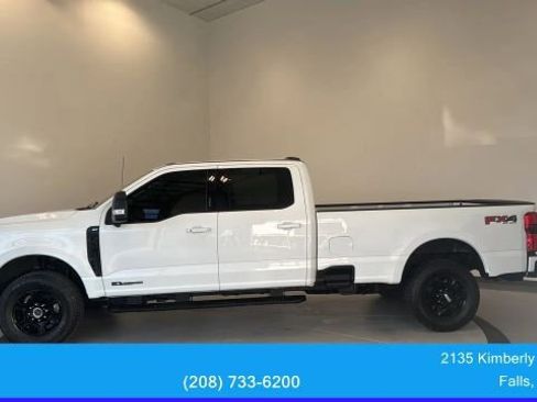 Used 2023 Ford F350 XLT w/ XLT Premium Package image 4