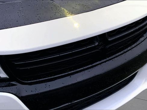 Used 2016 Dodge Charger R/T w/ Blacktop Package RWD image 28