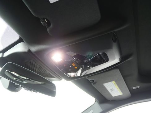 New 2026 BMW M235i xDrive w/ M Performance Package image 21