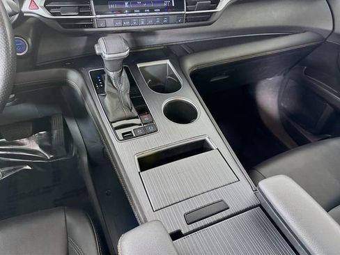 Certified 2022 Toyota Sienna XLE Woodland Edition AWD/4WD image 25