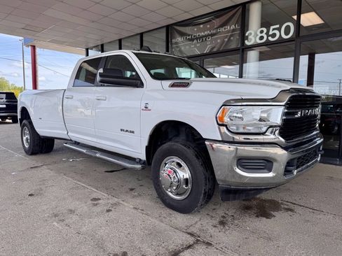 Used 2020 RAM 3500 Big Horn AWD/4WD image 6