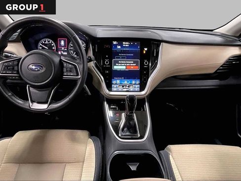 Used 2024 Subaru Outback Premium AWD/4WD image 15