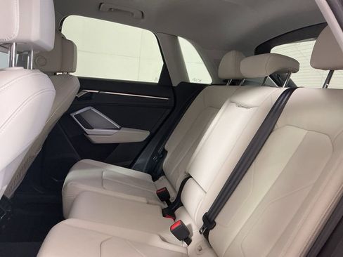 Used 2024 Audi Q3 2.0T Premium image 26