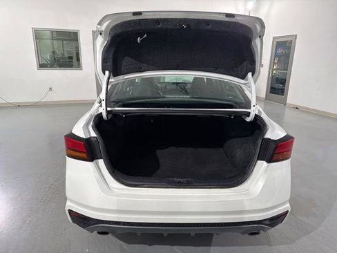 Used 2019 Nissan Altima 2.5 SR w/ SR Premium Package image 14