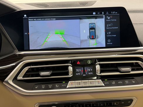 Used 2021 BMW X5 xDrive40i w/ Premium Package image 33