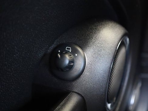 Used 2011 MINI Cooper Hardtop FWD image 27