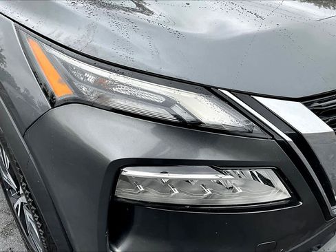 Used 2023 Nissan Rogue SV image 27