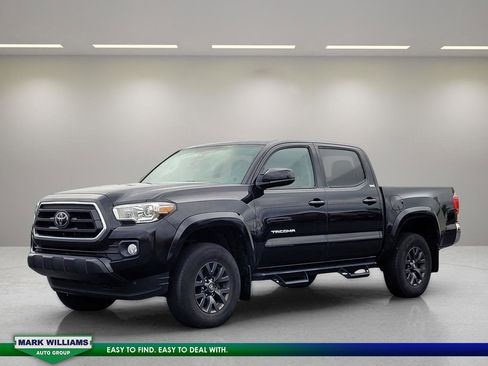 Used 2021 Toyota Tacoma SR5 image 4