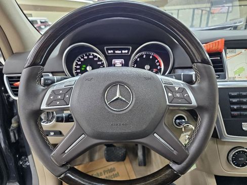 Used 2013 Mercedes-Benz ML 350 2WD image 28