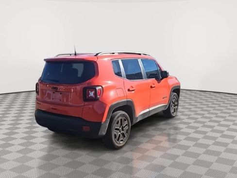 Used 2019 Jeep Renegade Sport image 8