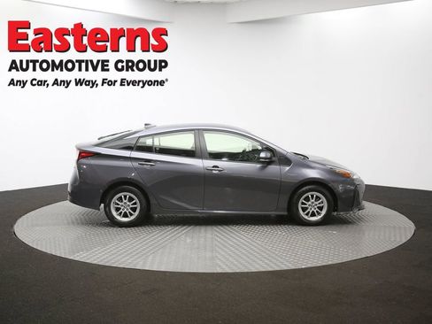 Used 2022 Toyota Prius LE image 41