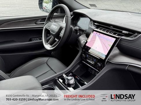 New 2025 Jeep Grand Cherokee L Limited w/ Luxury Tech Group II image 8